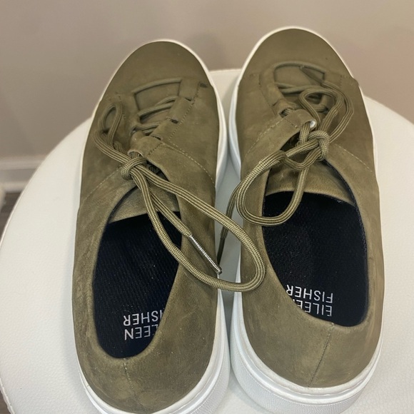 Eileen Fisher Prescot Sneaker 6.5 Olive Green Nubuck Platform Lace-Up Shoes - Picture 2 of 9